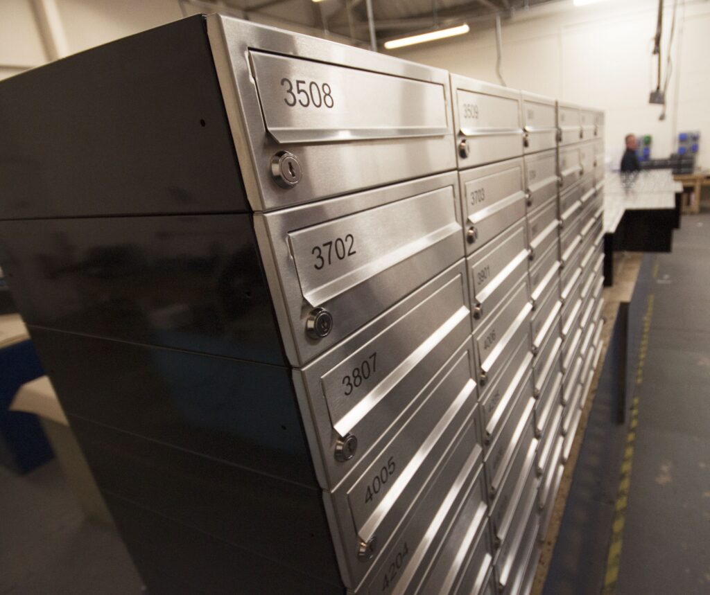 torre koi moda stainless mailboxes
