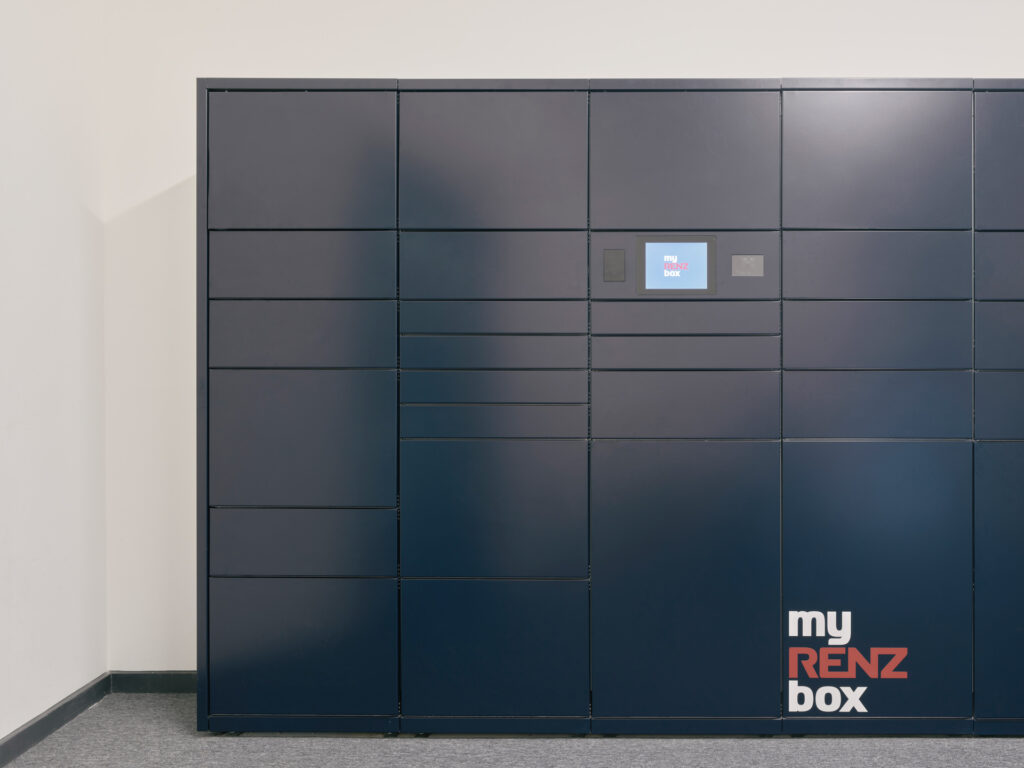 Stockport Interchange myRENZbox Intelligent Parcel locker