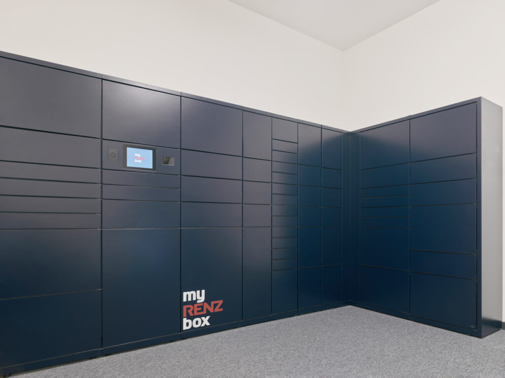 Stockport Interchange myRENZbox Intelligent Parcel System