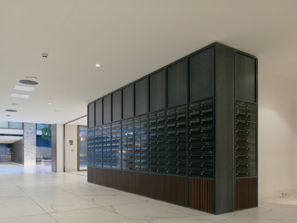 Crown street wall recessed mailboxes