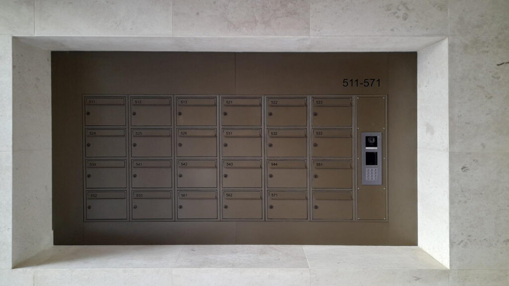 Verdala Mansion - COM 2 Wall Recessed Mailboxes