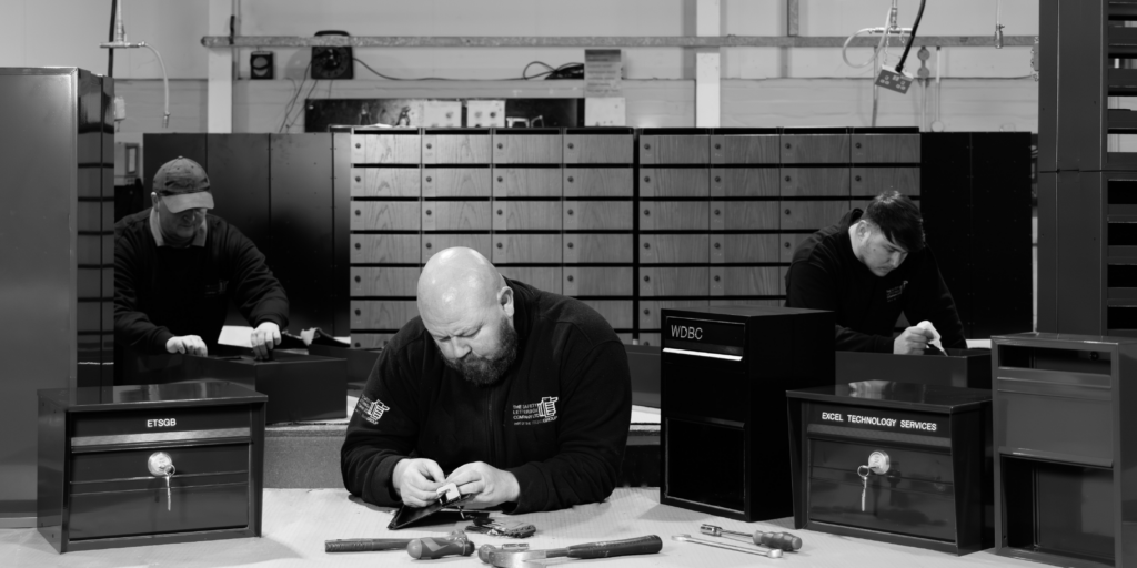 Assembly assembling